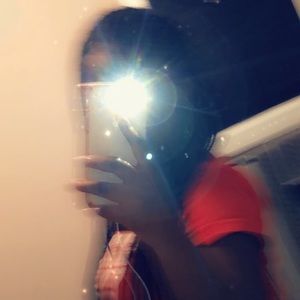 Meet your Posher, Chanell